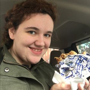Meet your Posher, Katie